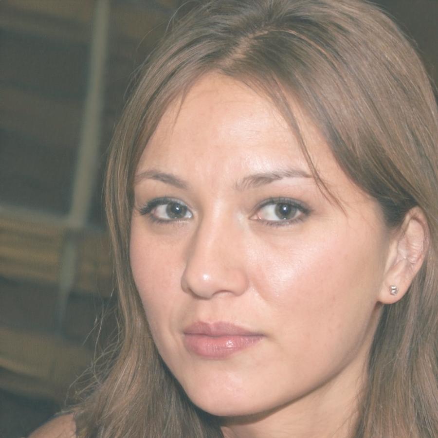 Estel Viñas, Directora de Estrategia Financiera en talyrosiveno